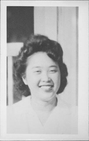 [Woman in white blouse, head and shoulder portrait, Rohwer, Arkansas]