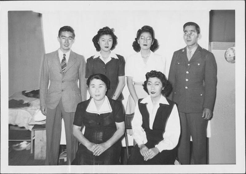 [United States Army soldier with Ninomiya family in barracks, Rohwer, Arkansas, November 26, 1944]