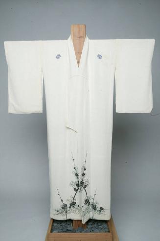 [Off-white silk kimono with plum blossom design]
