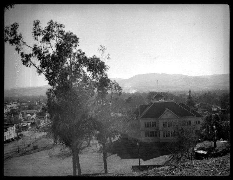 UC Berkeley campus building and trees