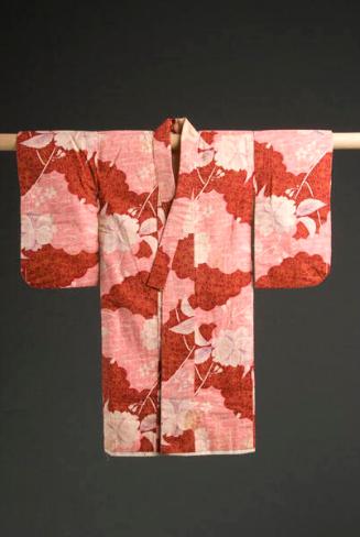 [Child's Hasami-nashi kimono with sakura and wave design, Hawaii, 1927]