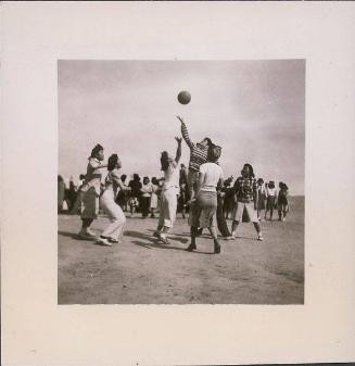 [Girls playing basketball, Heart Mountain, Wyoming, 1943]