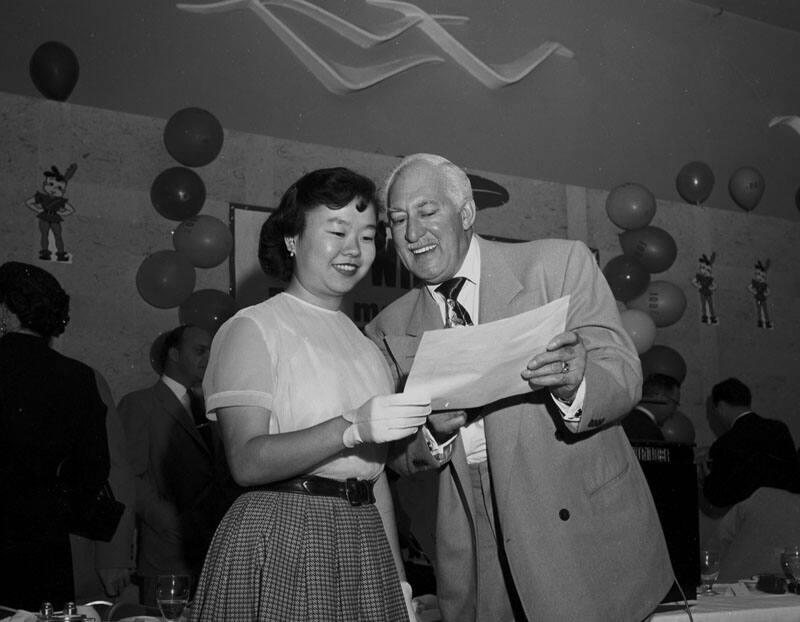 [Mariko Akasaka at Community Chest gathering at Statler Hotel, November 27, 1954]