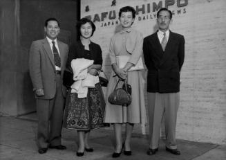 [Mrs. Ohmura, Los Angeles, California, October 1956]