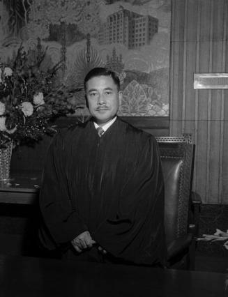 [Judge John Aiso at assembly room in State building, Los Angeles, California, September 20, 1957]