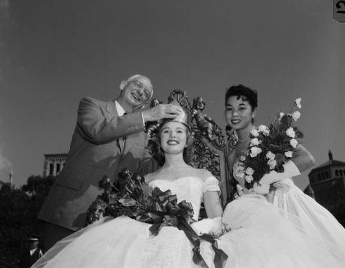 [UCLA homecoming queen coronation, Los Angeles, California, October 28, 1957]