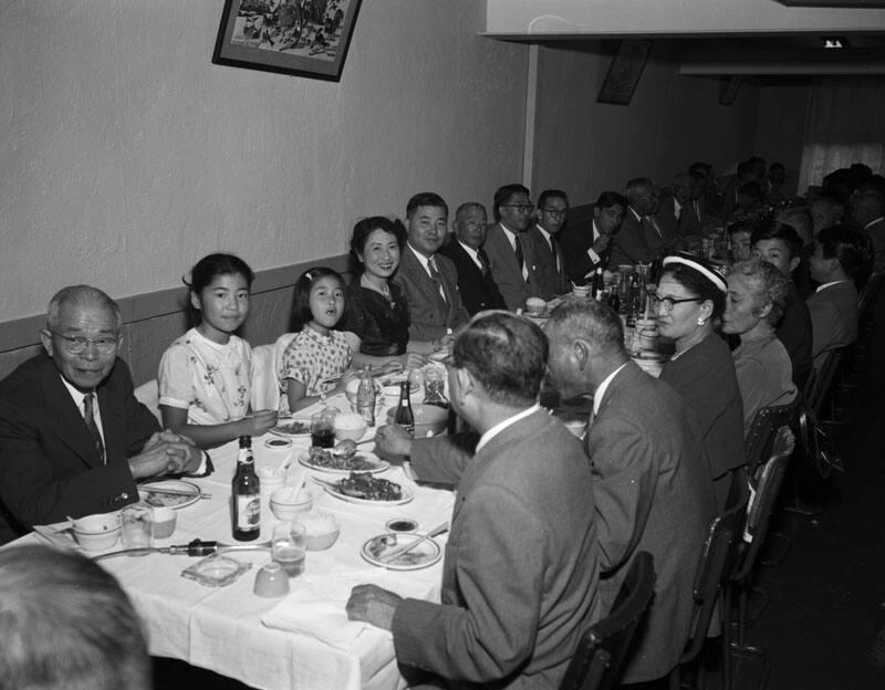 [Farewell party for Consul General Hogen at San Kwo Low, Los Angeles, California, June 1955]