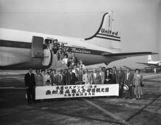 [Southern California Hiroshima Kenjinkai kankodan at airport, Los Angeles, California, August 30, 1955]