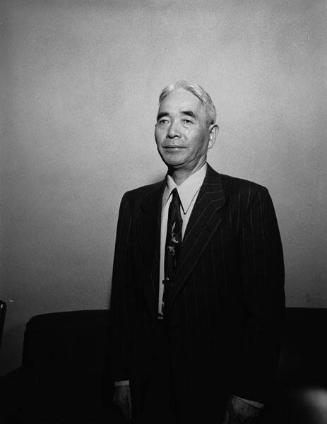 [Yoshitada Yoshino, three-quarter portrait, California, November 21, 1955]