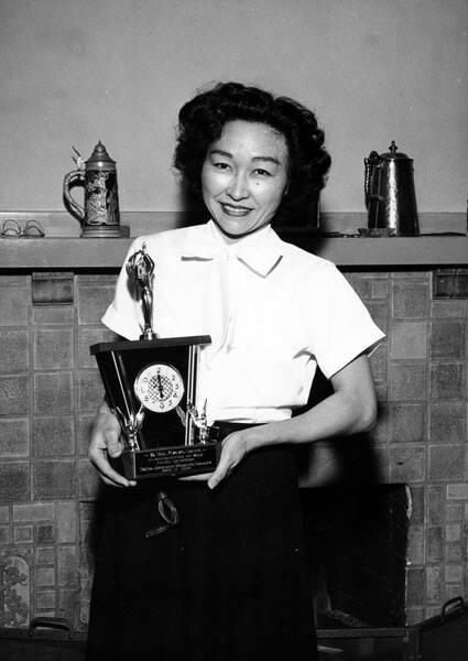[Ayako Okita receiving Southern California Japanese Women's Society award, Los Angeles, California, March 15, 1958]