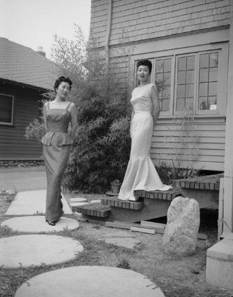 [Kow Kaneko designs for Lady's night fashion show of Nisei Veterans reunion, Pasadena, California, July 22, 1958]