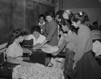 [Mother and daughter teachers, Helen and Jane Masamura, teaching home economics at Wilson High School and Stevenson High School, Los Angeles, California, December 9, 1959]