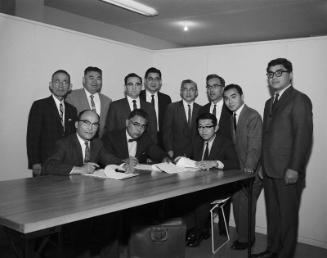[New Ginza contract signing, Los Angeles, California, May 14, 1965]