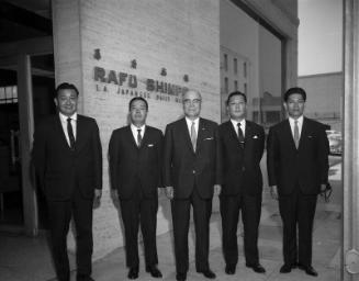 [Kikkoman executives in front of Rafu Shimpo building, Los Angeles, California, June 20, 1968]