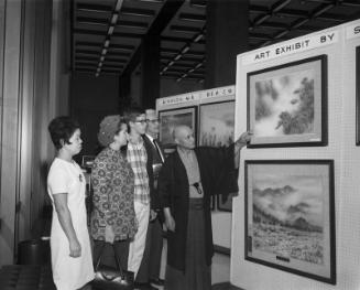 [Shoun Igarashi art exhibition at Sumitomo Bank, Los Angeles, California, June 26, 1969]