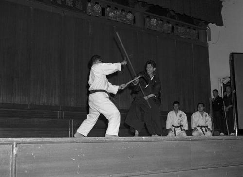 [Martial arts demonstration at Koyasan Buddhist Temple, Los Angeles, California, September 14, 1969]