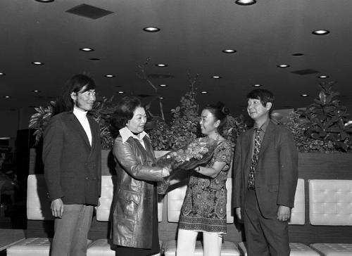 [Dancer Yuriko Amemiya arriving at Los Angeles International Airport, Los Angeles, California, November 11, 1970]