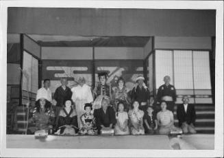 [Kabuki cast on stage, Rohwer, Arkansas, November 12, 1944]