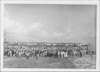 [Large crowd attending outdoor funeral, Rohwer, Arkansas]